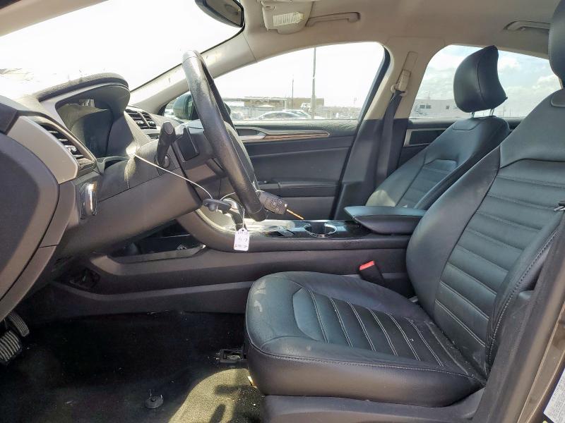 Sedans FORD FUSION 2016 Szary