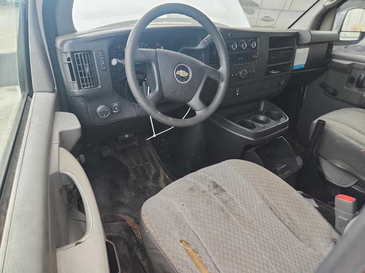 CHEVROLET EXPRESS 2010 VIN 1GCZGFBA4A1153987 zdjęcie 8