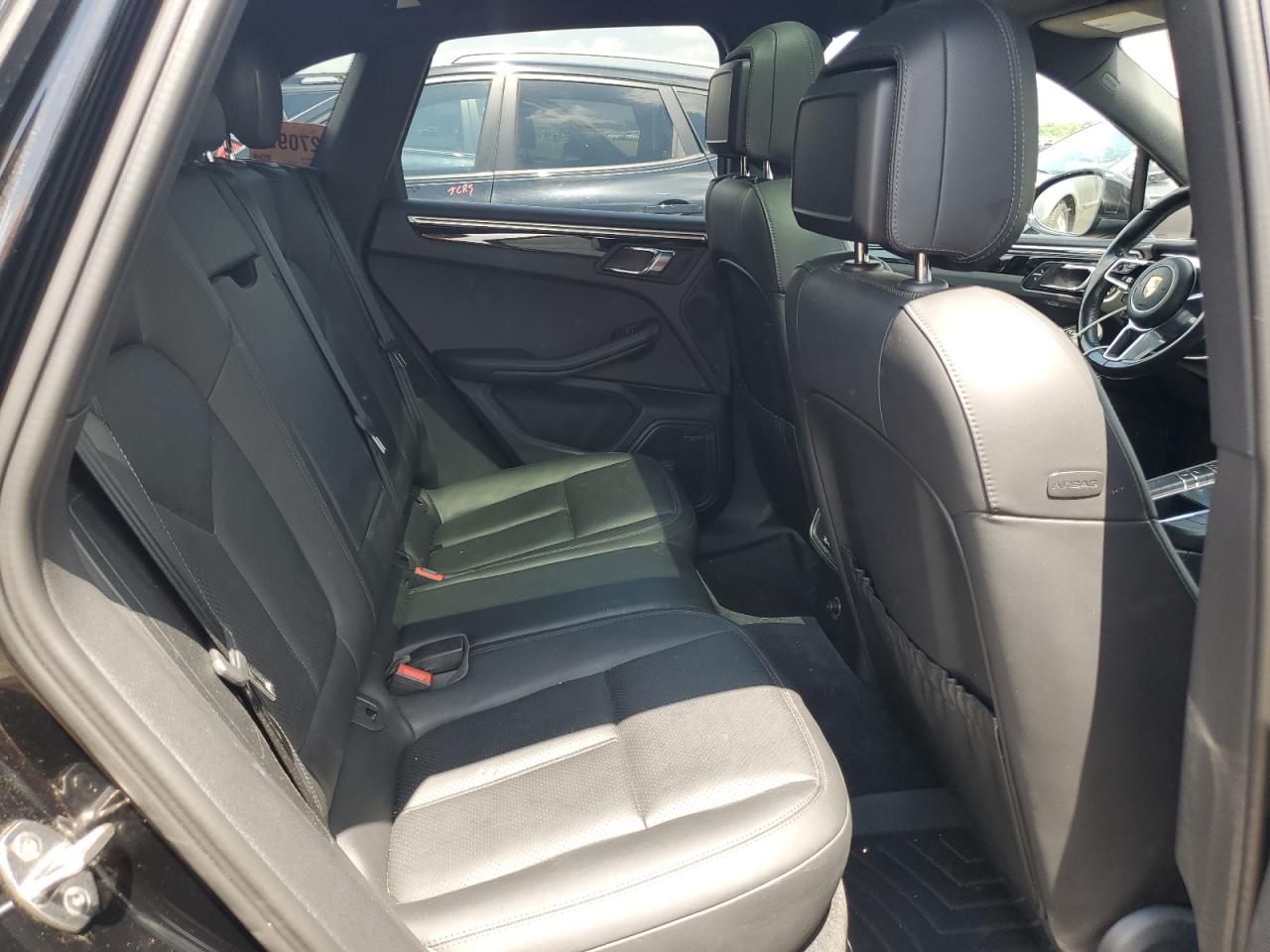 2016 Porsche Macan S VIN: WP1AB2A50GLB47608 Lot: 62156555