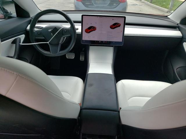 TESLA MODEL 3 2018 Красный