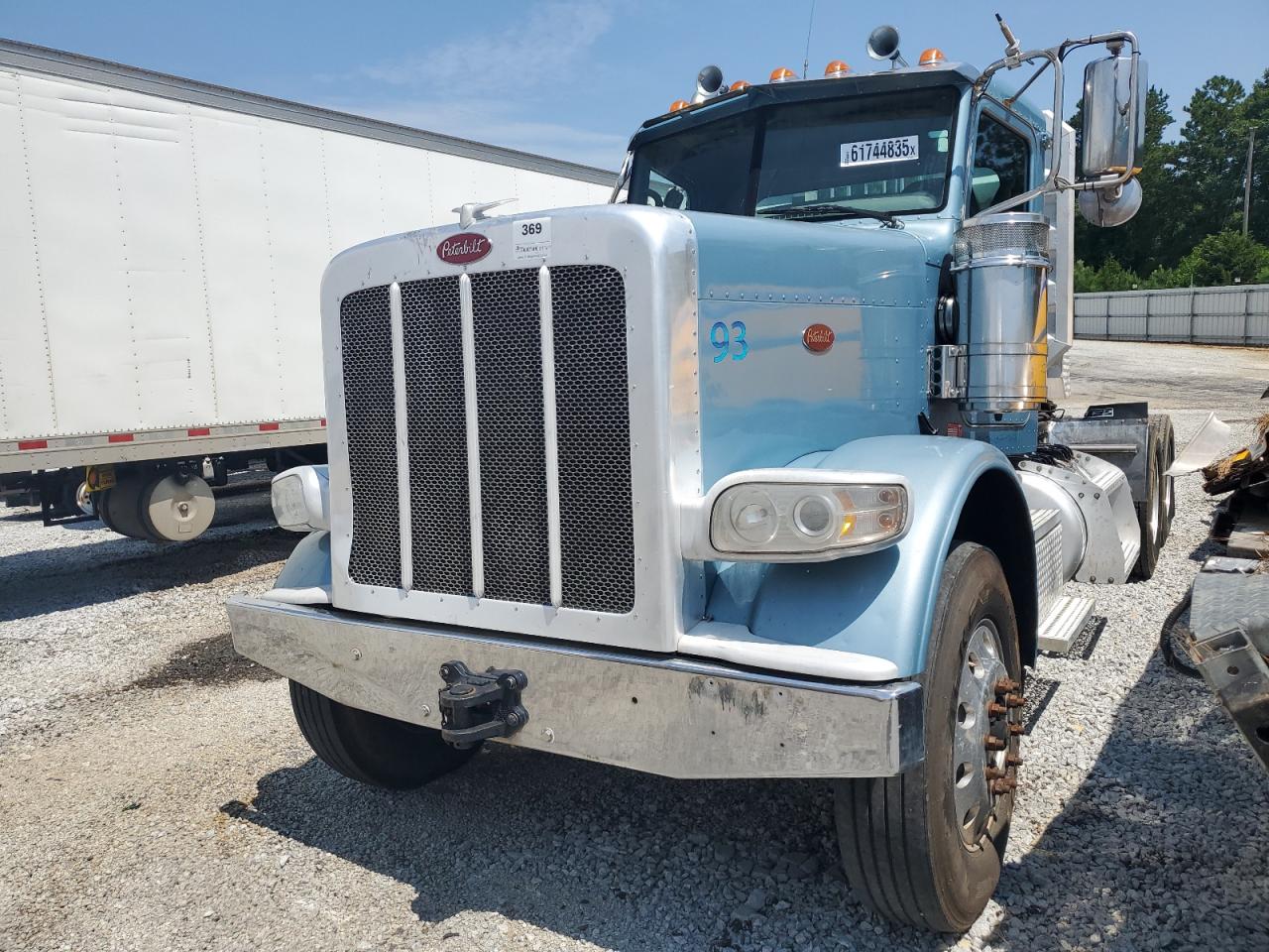 PETERBILT ALL MODELS 2018 VIN 1XPXD49X4JD484693 фото 2