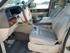 2004 Lincoln Navigator    na sprzedaż w Graham, WA - Minor Dent/Scratches