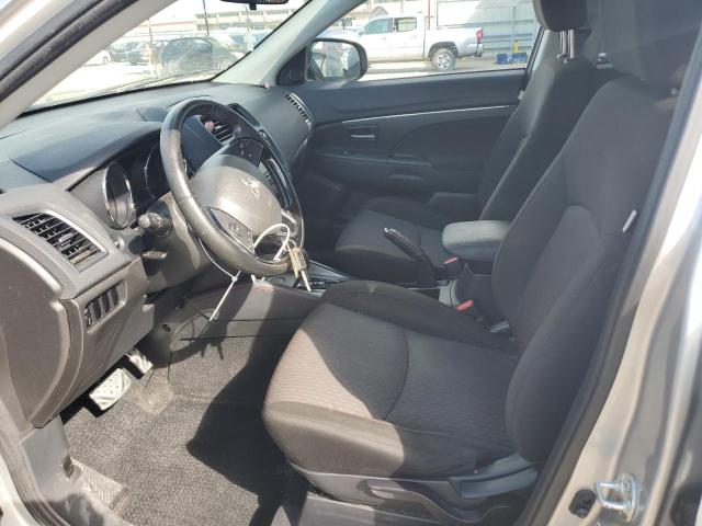 MITSUBISHI OUTLANDER 2018 Srebrny