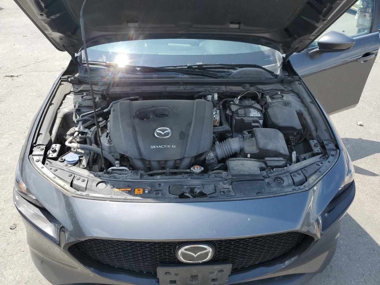 2020 Mazda 3 Preferred VIN: JM1BPAMMXL1160960 Lot: 59092995