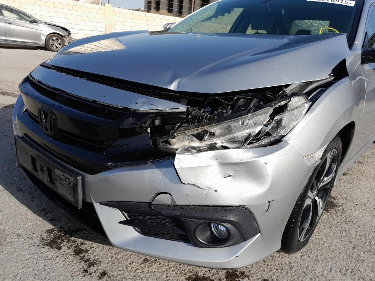 NLAFC5675JW004889 - 2018 Honda CIVIC - #62226915