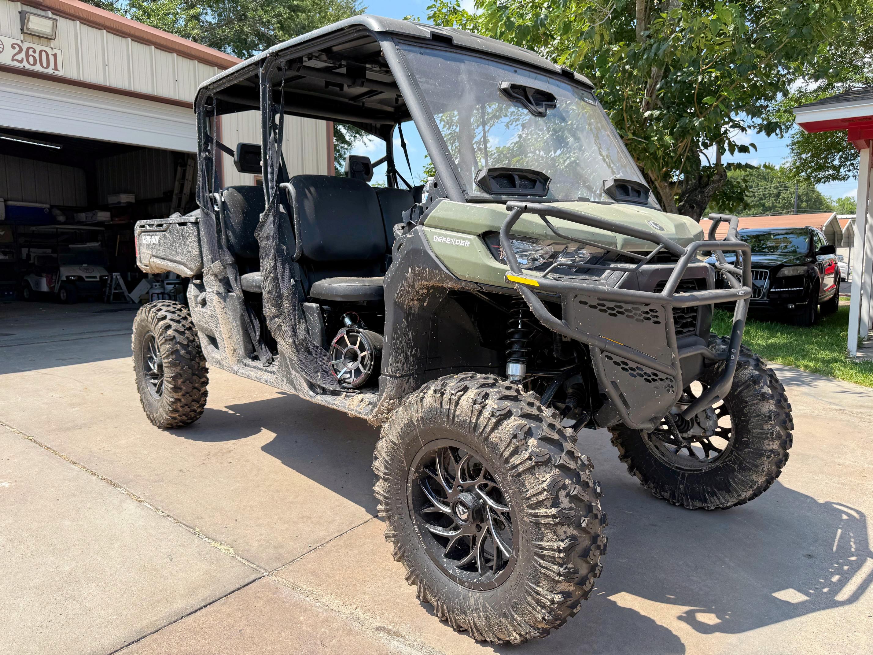 2021 Can-Am Defender Max Hd8