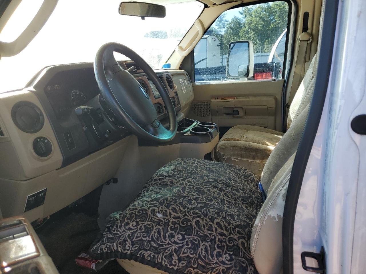 2017 Ford Econoline E450 Super Duty Cutaway Van VIN: 1FDXE4FS5HDC27796 Lot: 58477715