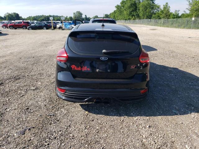  FORD FOCUS 2017 Чорний