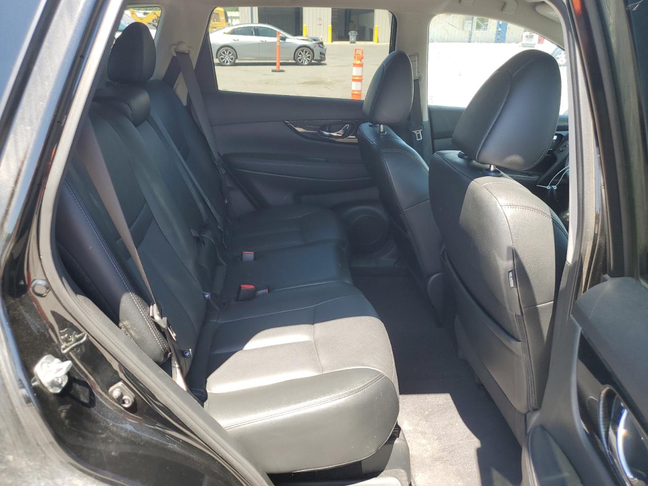 2019 Nissan Rogue S VIN: 5N1AT2MV2KC704873 Lot: 62498805
