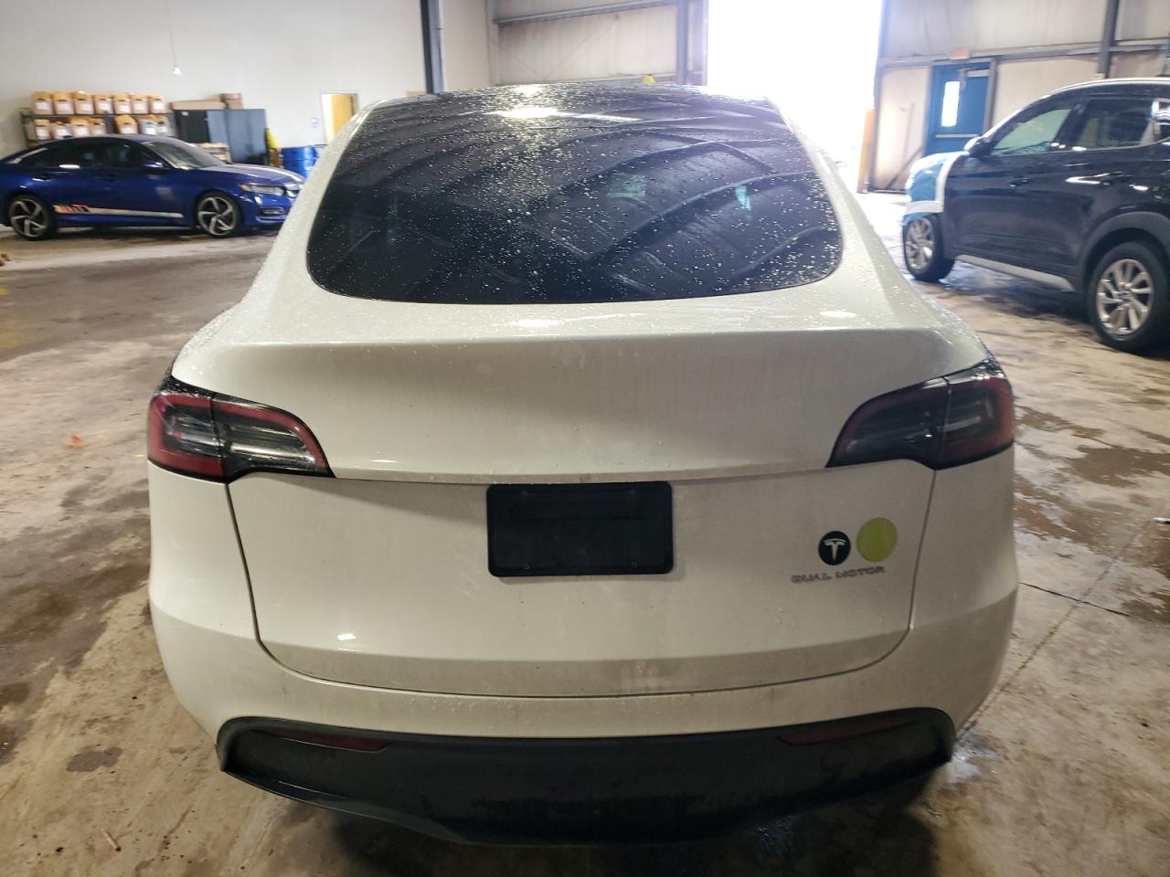 2023 Tesla Model Y VIN: 7SAYGDEE2PA037749 Lot: 59943705