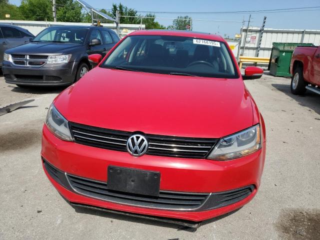 Sedans VOLKSWAGEN JETTA 2014 Red
