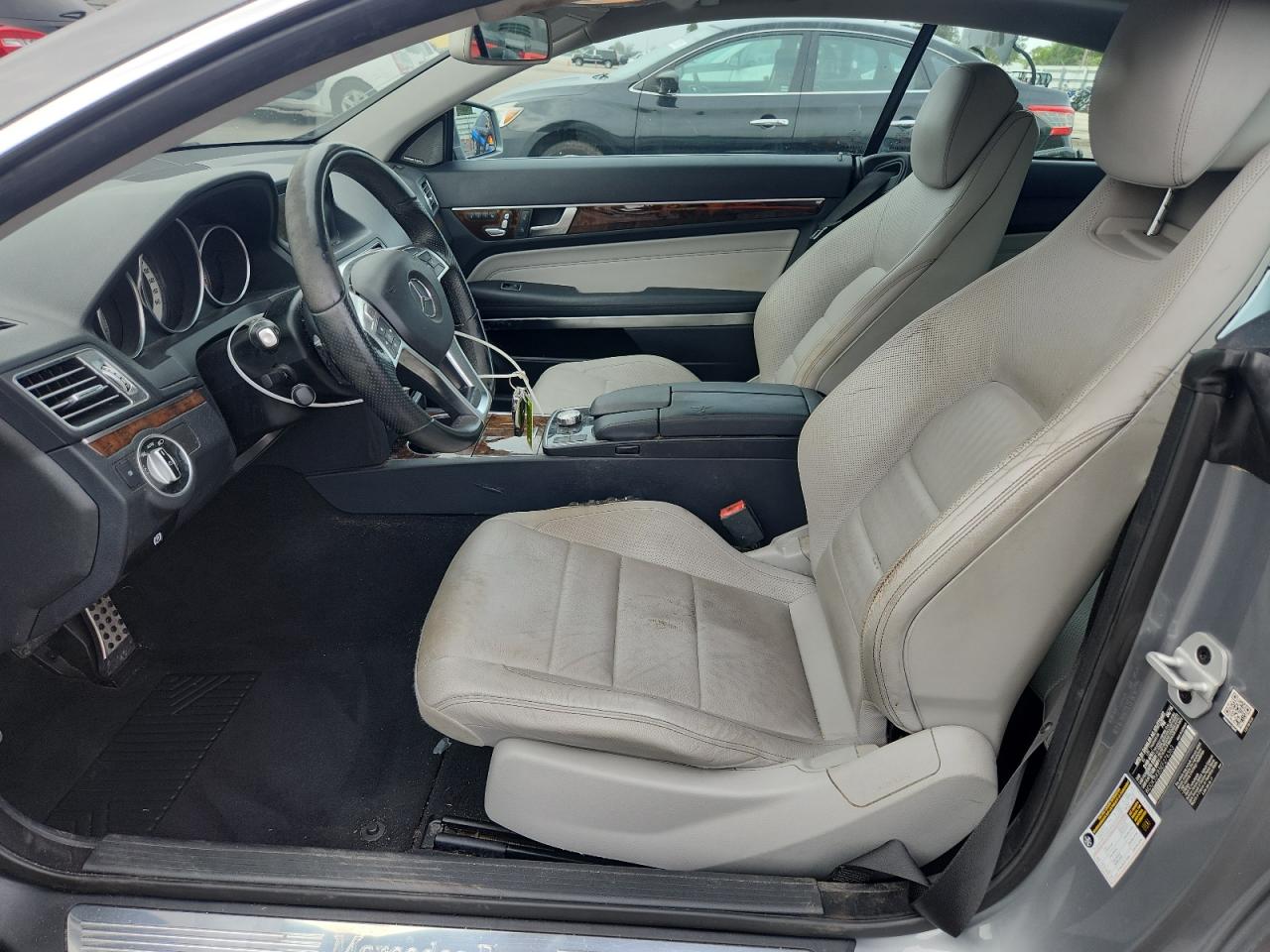 2014 Mercedes-Benz E 350 VIN: WDDKJ5KB5EF276363 Lot: 61951425