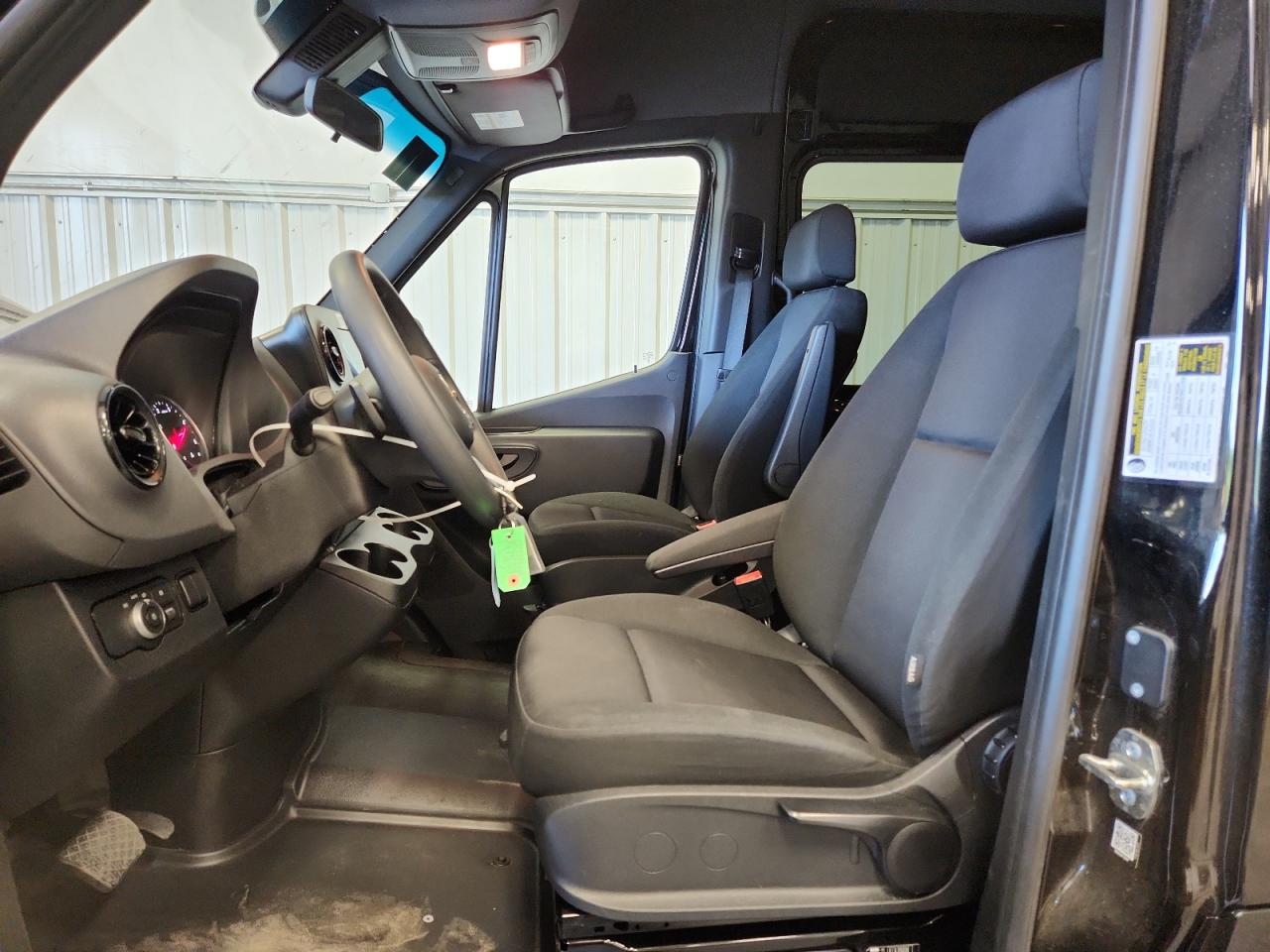 2024 Mercedes-Benz Sprinter 2500 VIN: W1Z4KFHYXRP725853 Lot: 62282215