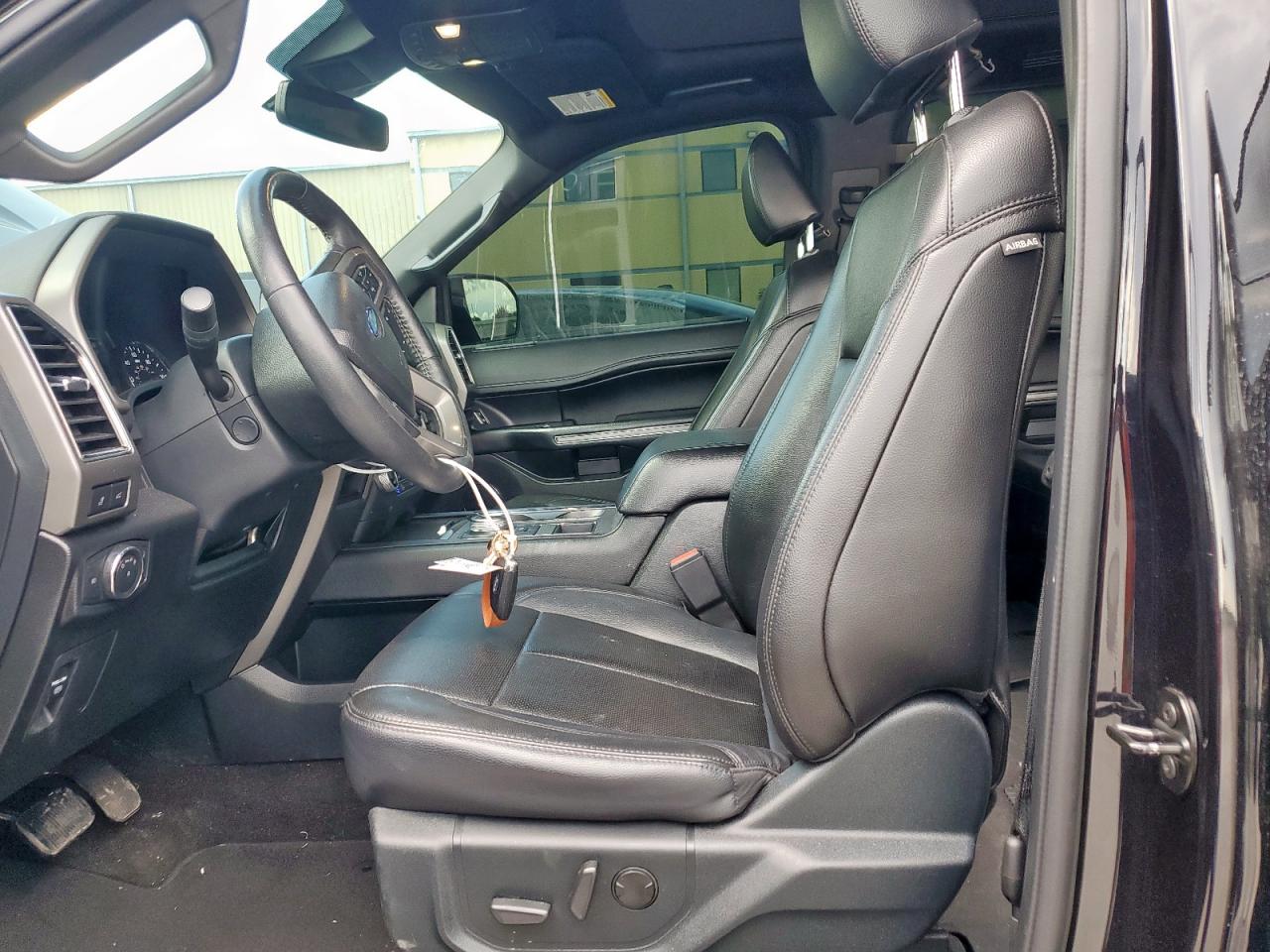 2021 Ford Expedition Xlt VIN: 1FMJU1HTXMEA50633 Lot: 62018335