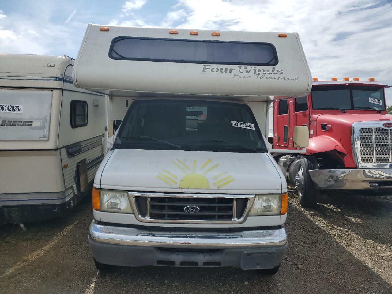 2005 Ford Econoline E450 Super Duty Cutaway Van VIN: 1FDXE45S55HA05135 Lot: 59789885
