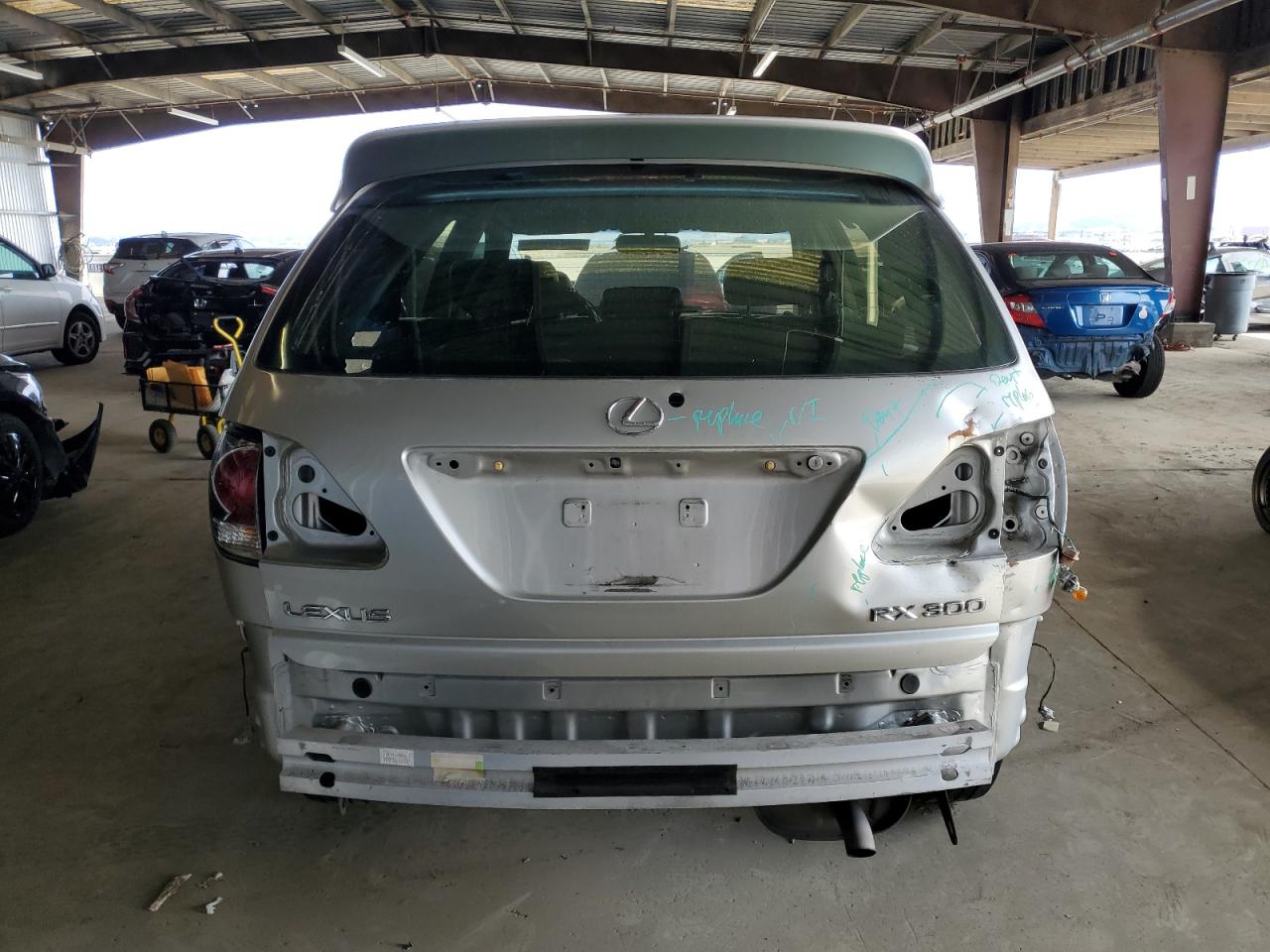 2002 Lexus Rx 300 VIN: JTJHF10U020271554 Lot: 63042625