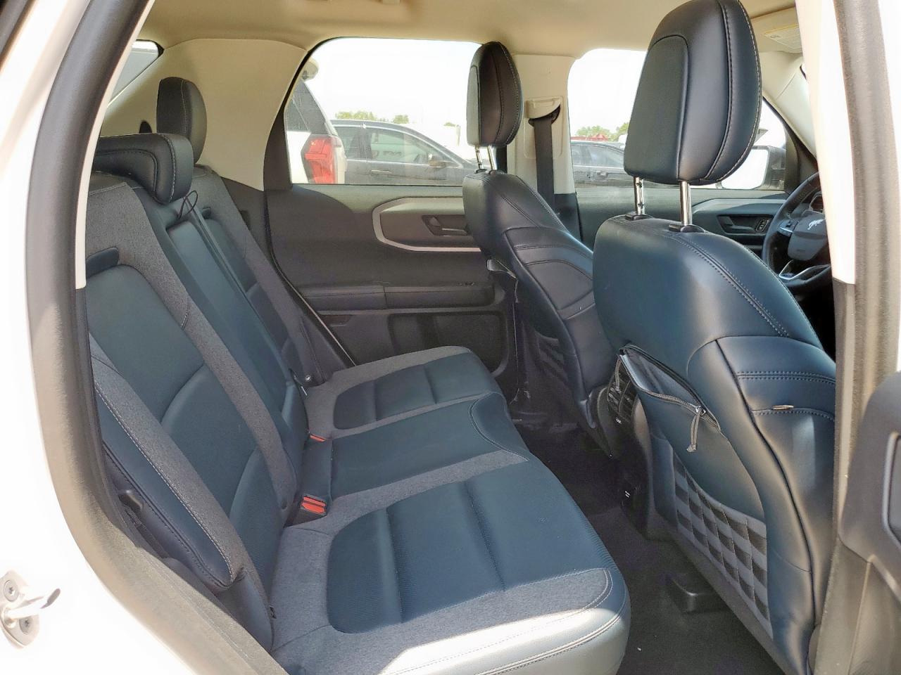 2021 Ford Bronco Sport Outer Banks VIN: 3FMCR9C61MRA24364 Lot: 60158085