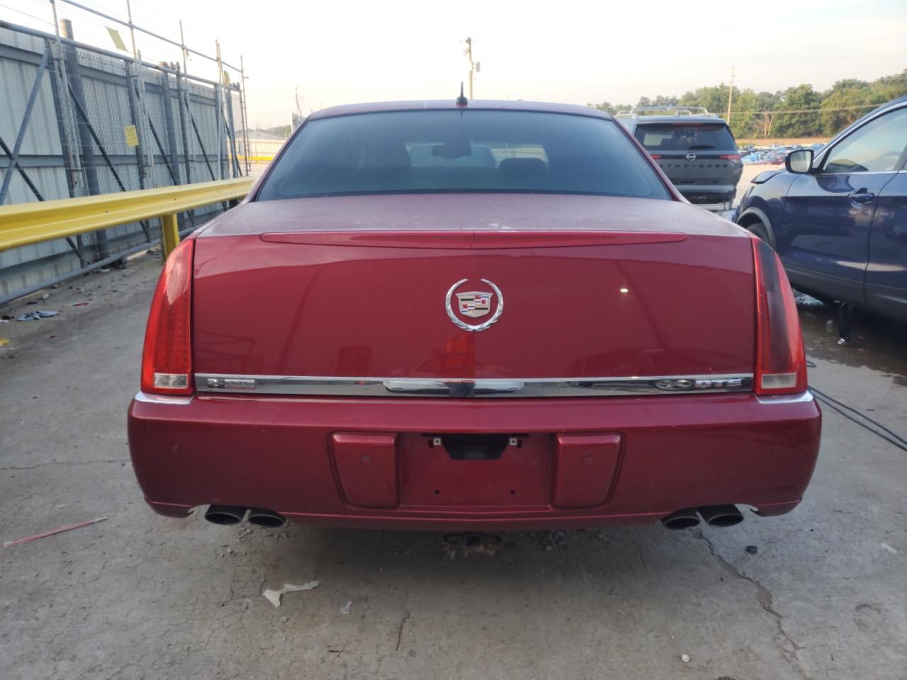 2008 Cadillac Dts VIN: 1G6KD57Y38U153193 Lot: 62460055