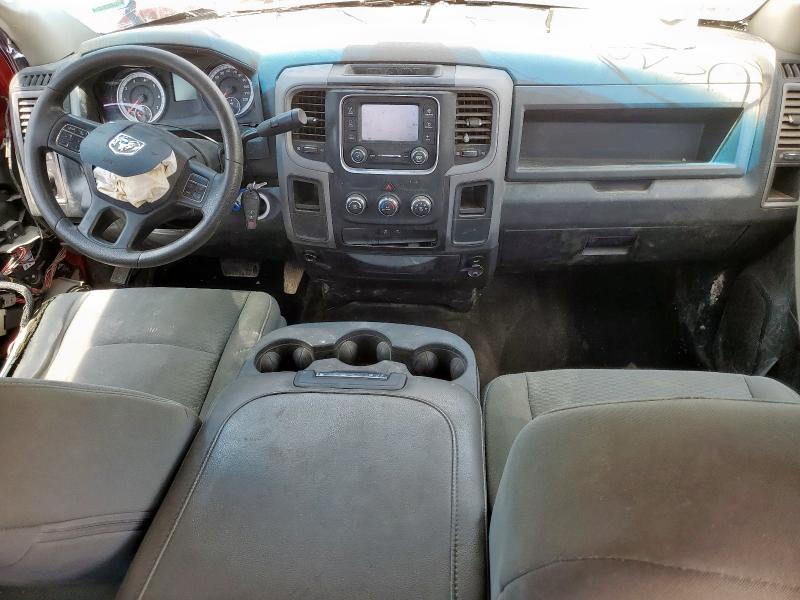  RAM 1500 2014 Красный
