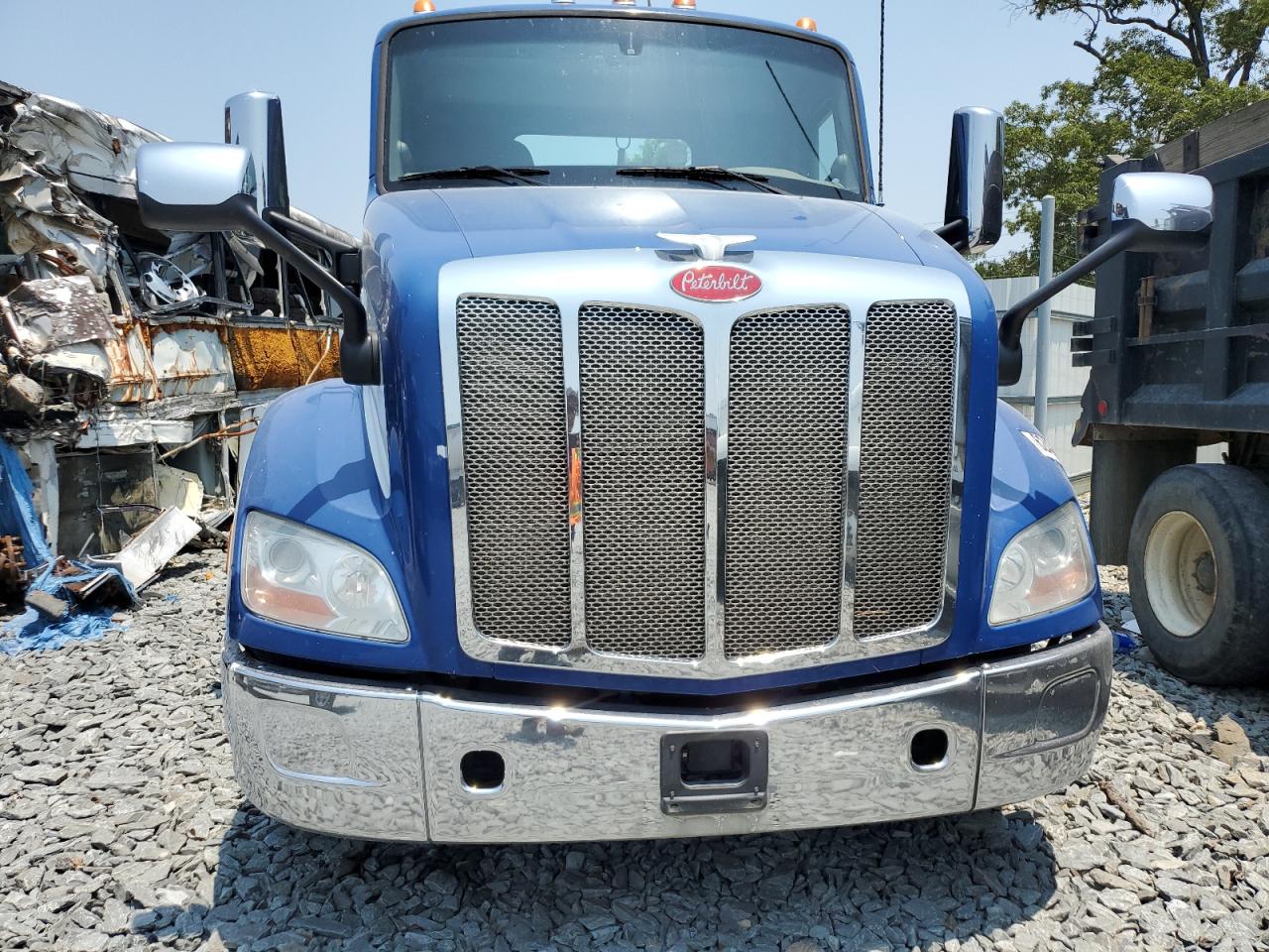 PETERBILT ALL MODELS 2017 VIN 1XPBDP9XXHD441823 фото 9