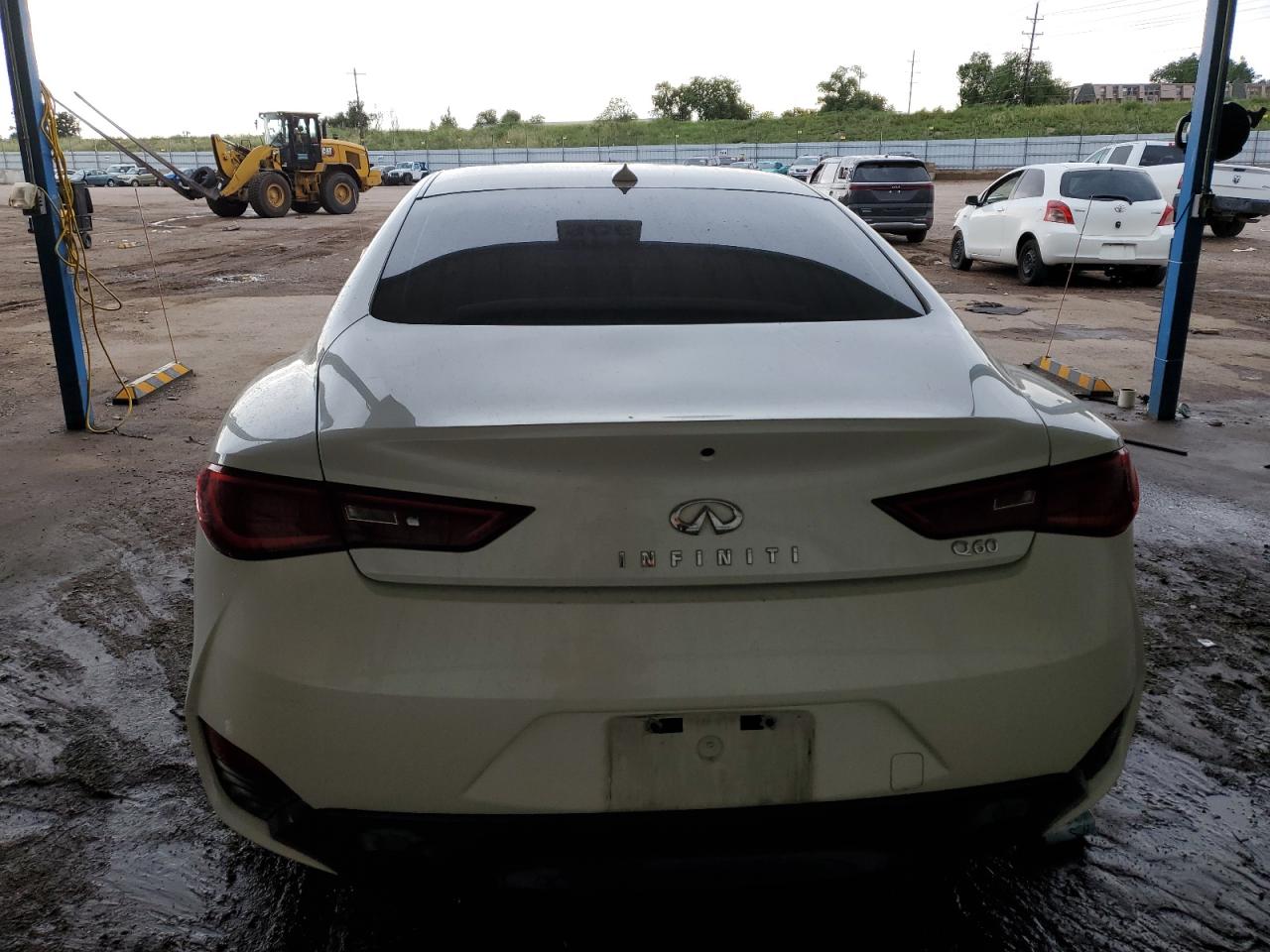2018 Infiniti Q60 Luxe 300 VIN: JN1EV7EKXJM340635 Lot: 62198695