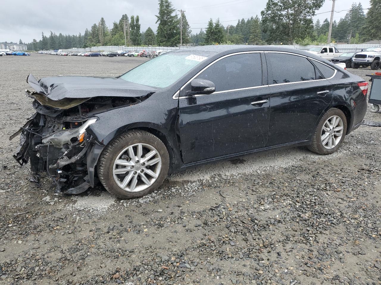 2013 Toyota Avalon Base na sprzedaż w Graham, WA - Front End