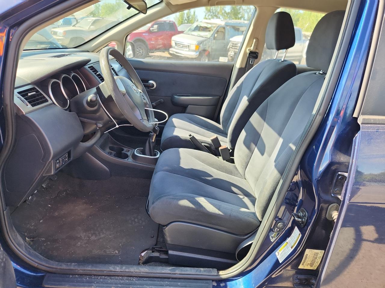 2008 Nissan Versa S VIN: 3N1BC13E48L402425 Lot: 61266735