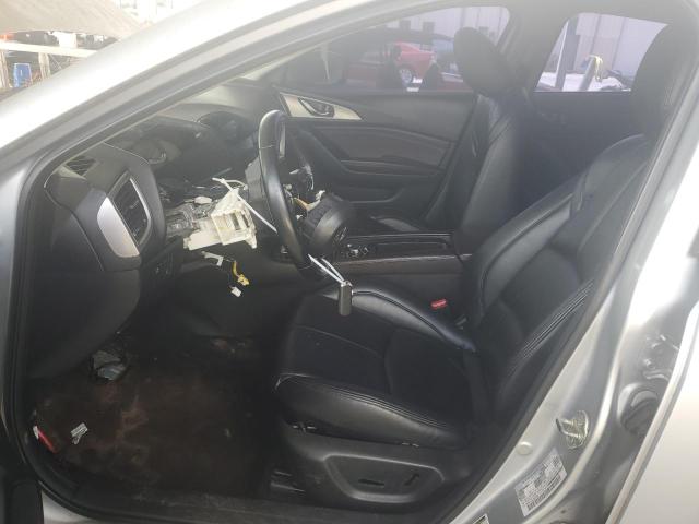  MAZDA 3 2018 Srebrny