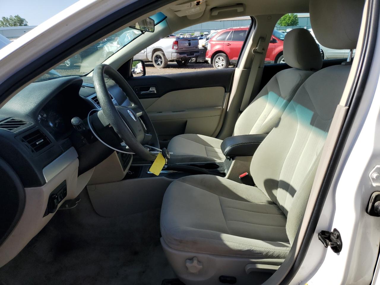 2009 Mercury Milan VIN: 3MEHM07Z79R621310 Lot: 61747865