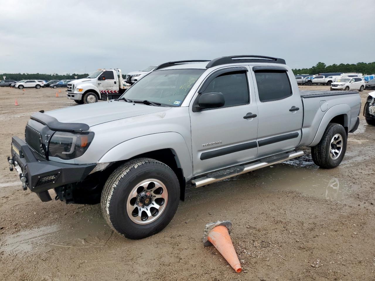 2005 Toyota Tacoma Double Cab Prerunner Long Bed for Sale in Houston, TX - Rear End