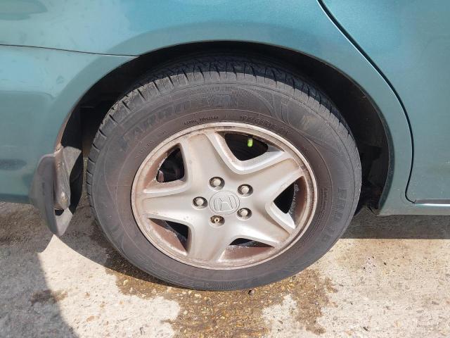 2001 HONDA STREAM SE
