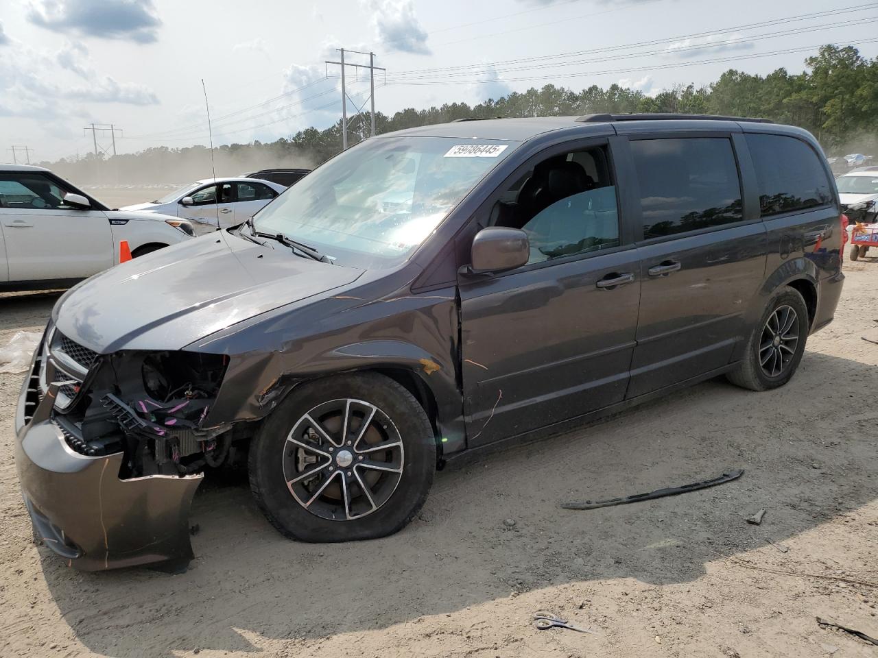 Greenwell Springs, LA에서 판매 중인 2017 Dodge Grand Caravan Gt - Front End