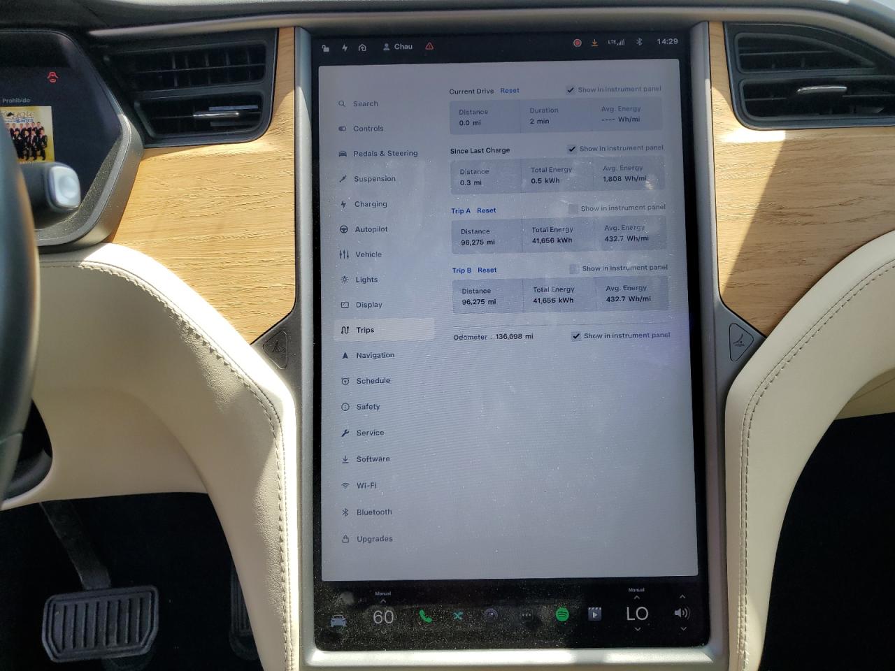 2019 Tesla Model X VIN: 5YJXCAE23KF147214 Lot: 61419265