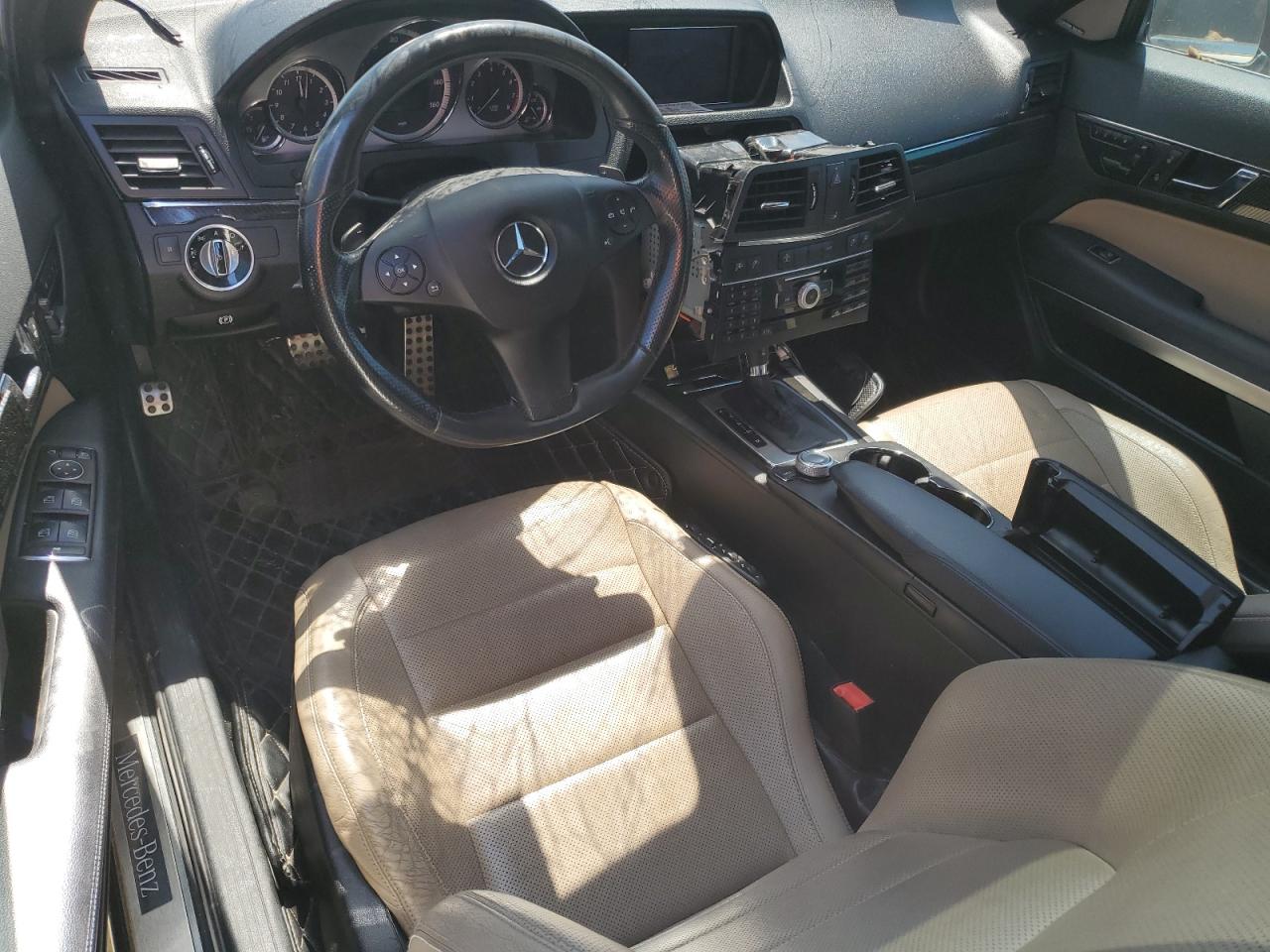 2011 Mercedes-Benz E 550 VIN: WDDKJ7CB5BF094670 Lot: 61821465