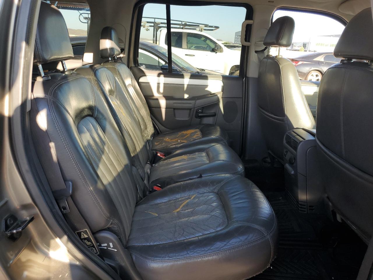 2002 Mercury Mountaineer VIN: 4M2DU86W42ZJ14284 Lot: 61224495