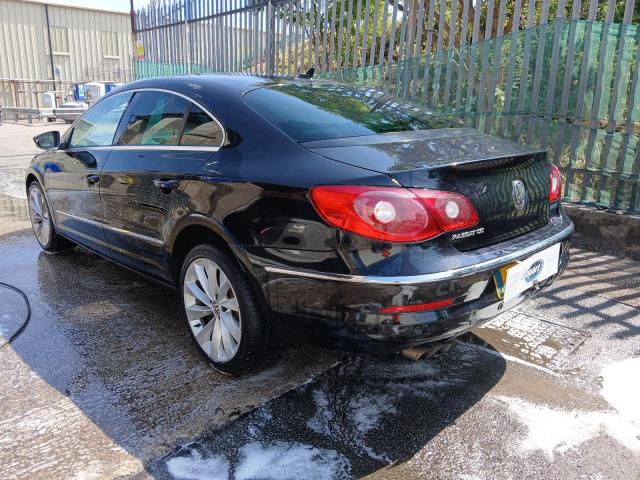 2011 VOLKSWAGEN PASSAT GT