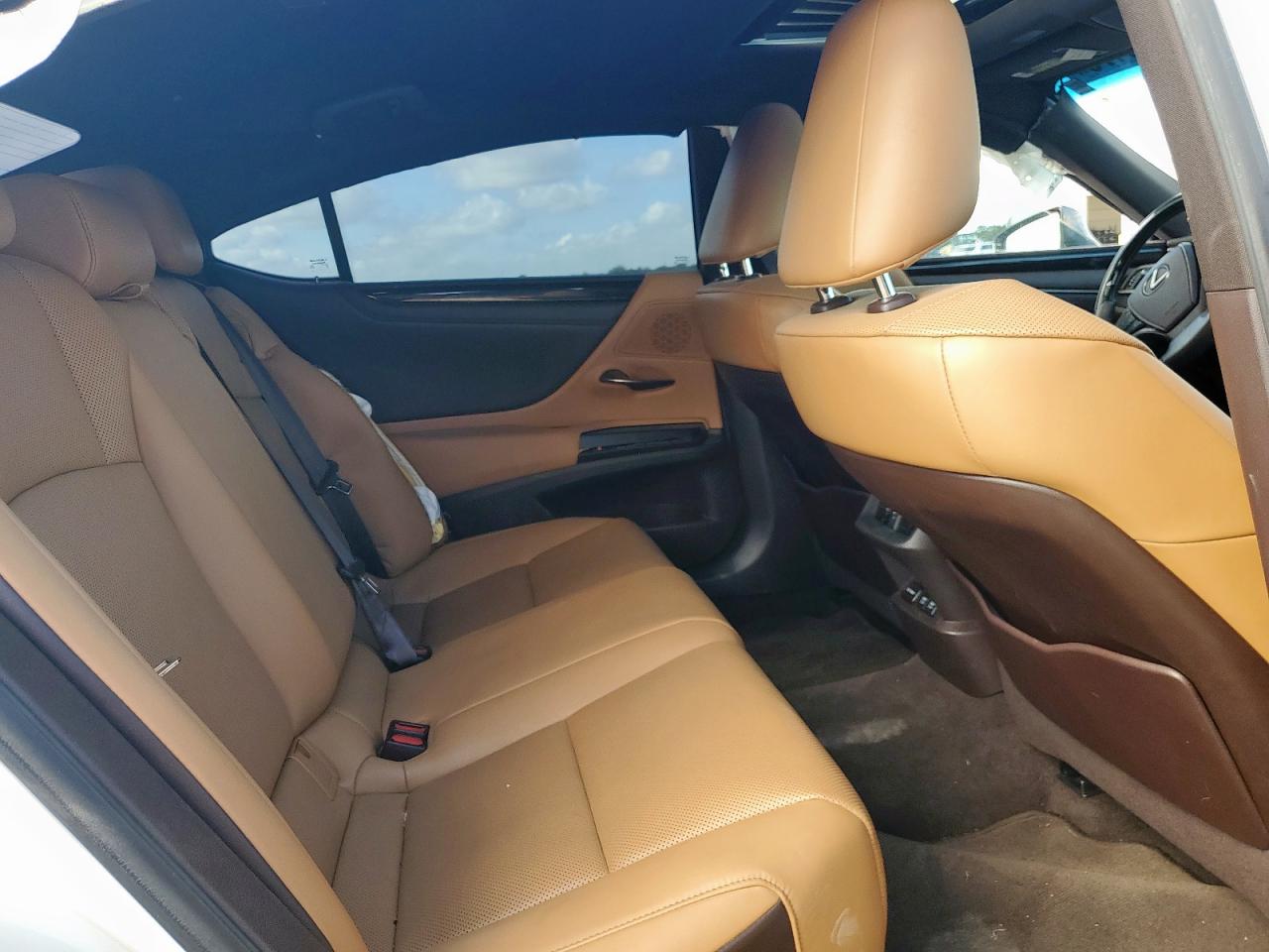 2019 Lexus Es 350 VIN: 58ABZ1B16KU038181 Lot: 62900175