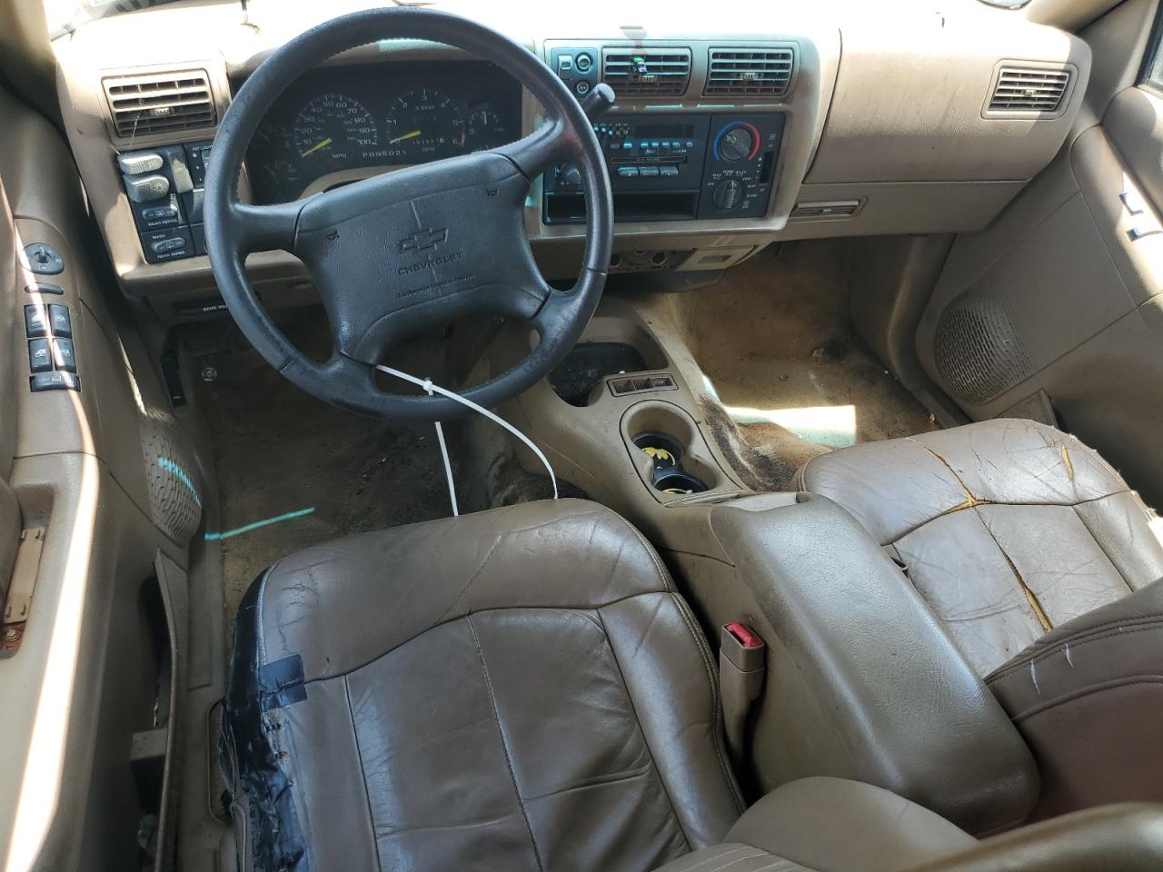 1995 Chevrolet Blazer VIN: 1GNDT13W0SK235513 Lot: 62587505