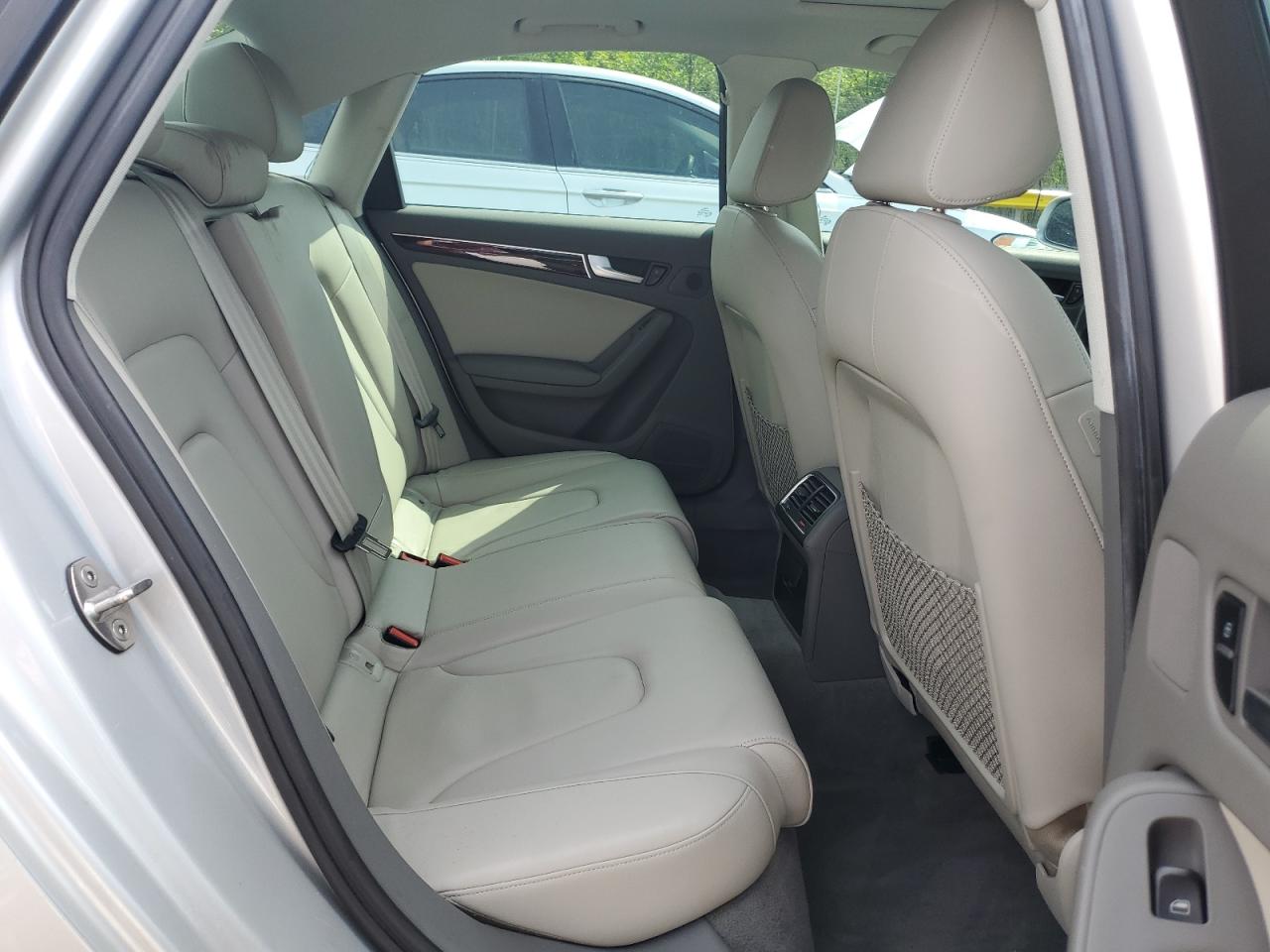 2011 Audi A4 Premium Plus VIN: WAUFFAFL0BN010580 Lot: 60141925