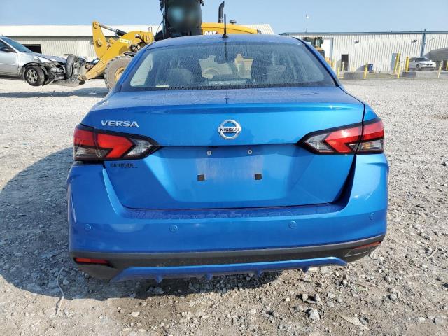 NISSAN VERSA 2021 Синий