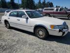 2001 Lincoln Town Car Signature   for Sale in Graham, WA - Front End