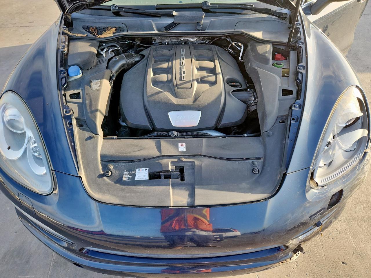 2013 Porsche Cayenne VIN: WP1AF2A25DLA37076 Lot: 62026655