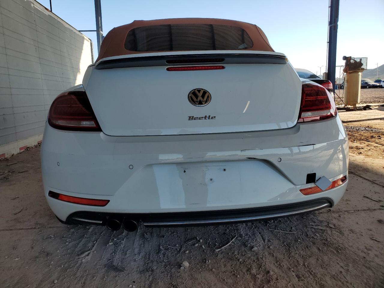 2019 Volkswagen Beetle S VIN: 3VW5DAAT9KM510692 Lot: 62407655