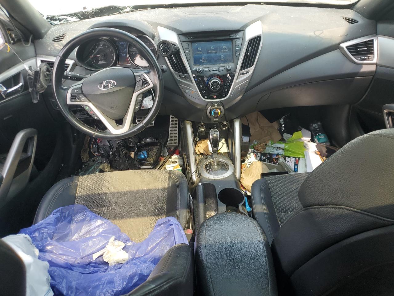 kmhtc6ad0gu283748 KMHTC6AD0GU283748 2016 Hyundai Veloster
