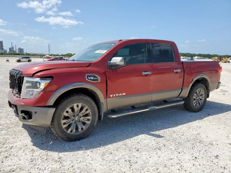  NISSAN TITAN 2017 Красный