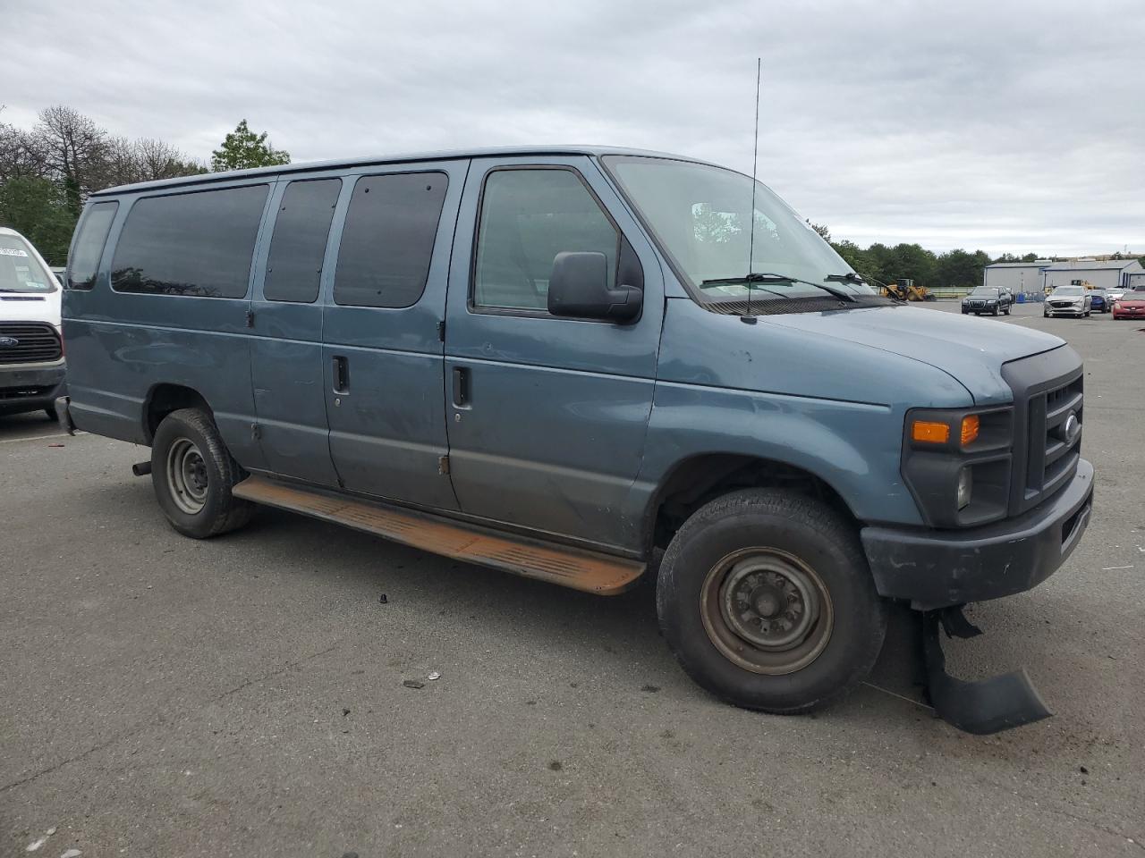 FORD ALL Models 2012 VIN 1FBSS3BL1CDA93494 photo 4