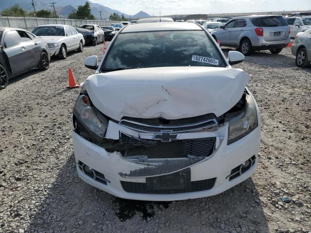 Sedans CHEVROLET CRUZE 2013 Biały