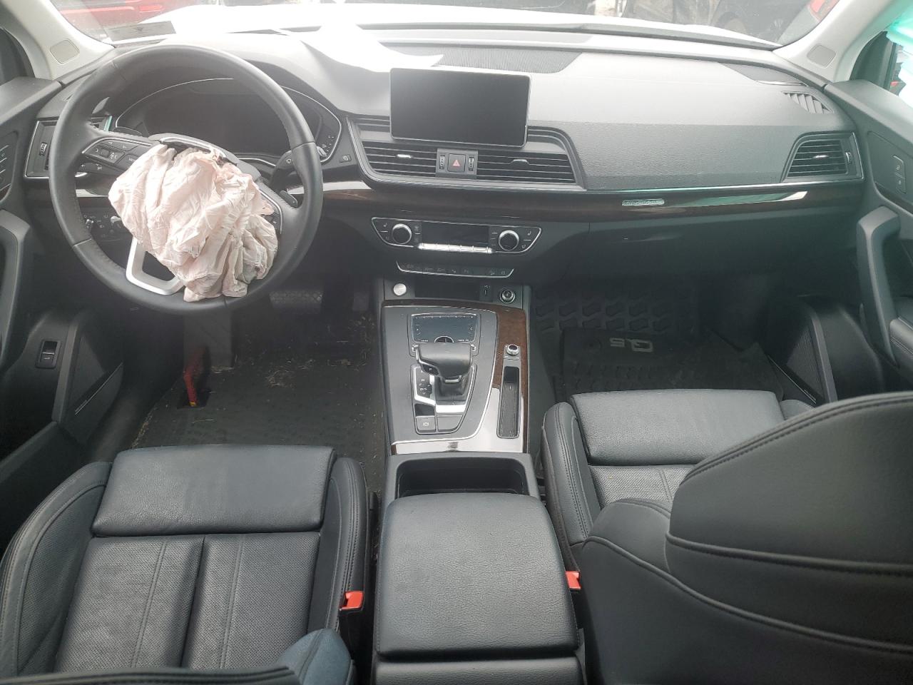 WA1CNAFY1K2127908 2019 Audi Q5 Prestige