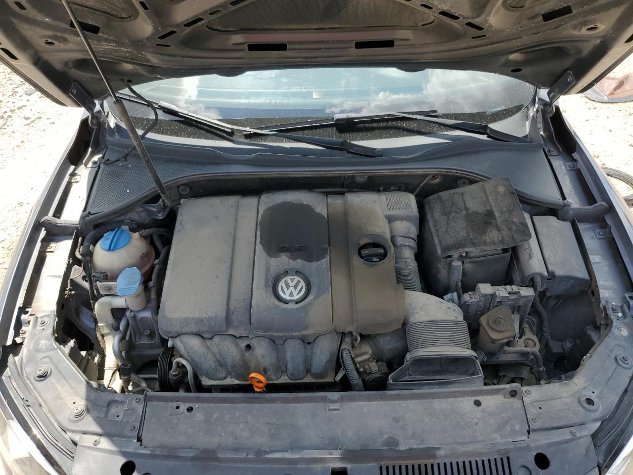 2014 Volkswagen Passat Se VIN: 1VWBH7A31EC002345 Lot: 62750305
