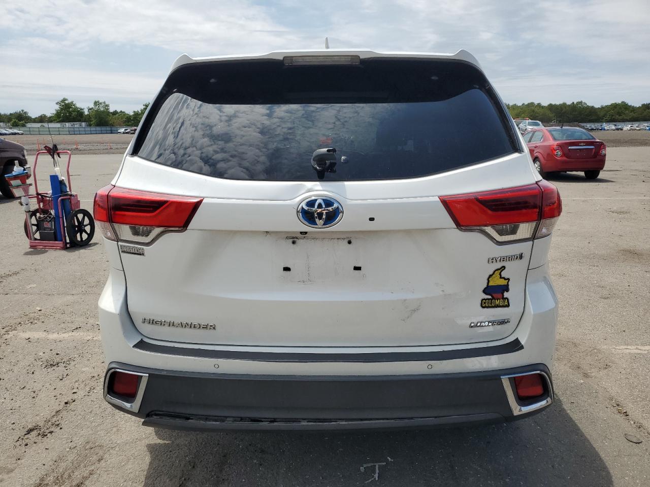 2019 Toyota Highlander Hybrid Limited VIN: 5TDDGRFHXKS063590 Lot: 62165265